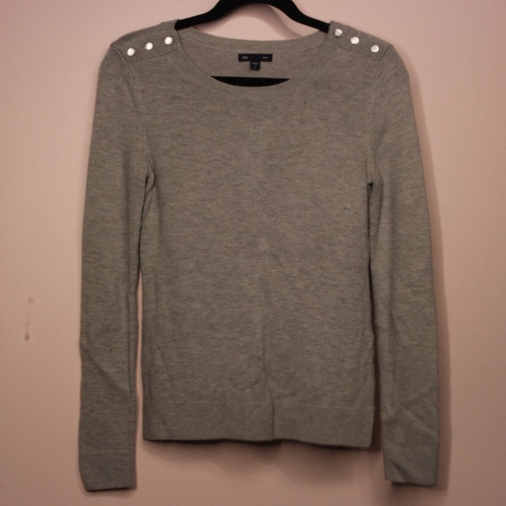 Gap Sweater